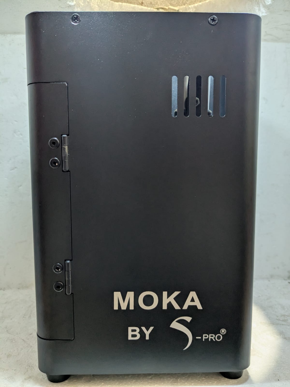 Crackers Group Image